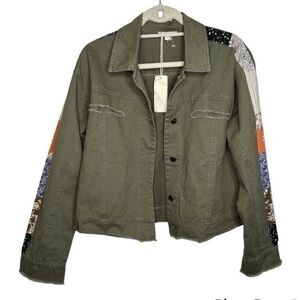 MYSTREE Stripe Sleeve Floral Trucker Jacket Green Size Medium